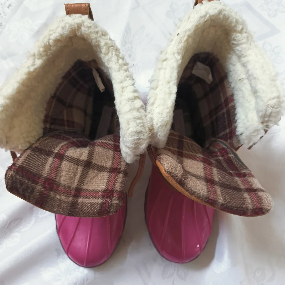 Adrienne Vittadini Gavin-03K Girls Size 2 Lace Up Sherpa Collar Duck Boots Pink